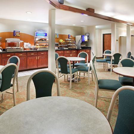 Hilton Garden Inn Colorado Springs Airport Exterior foto