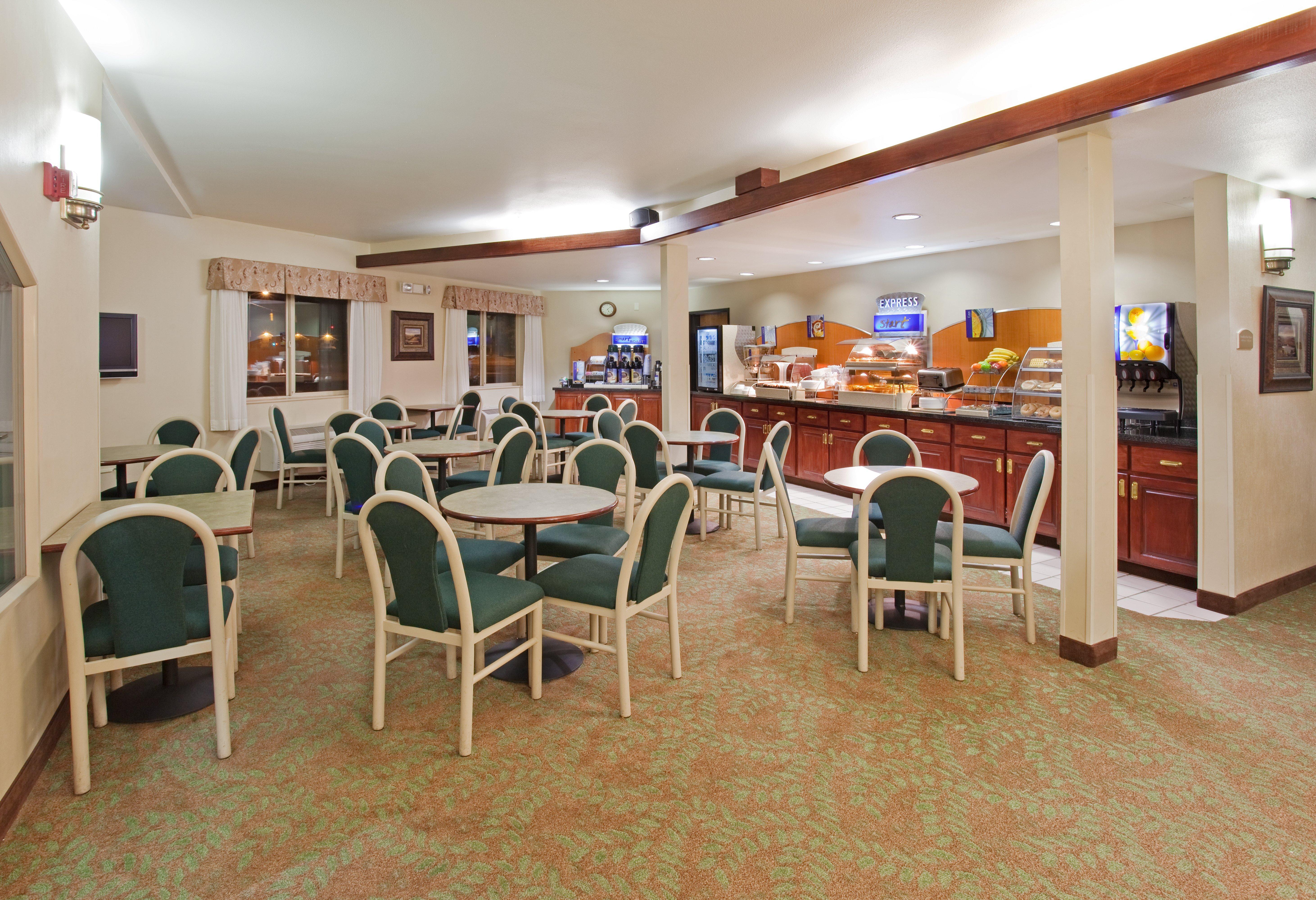 Hilton Garden Inn Colorado Springs Airport Exterior foto